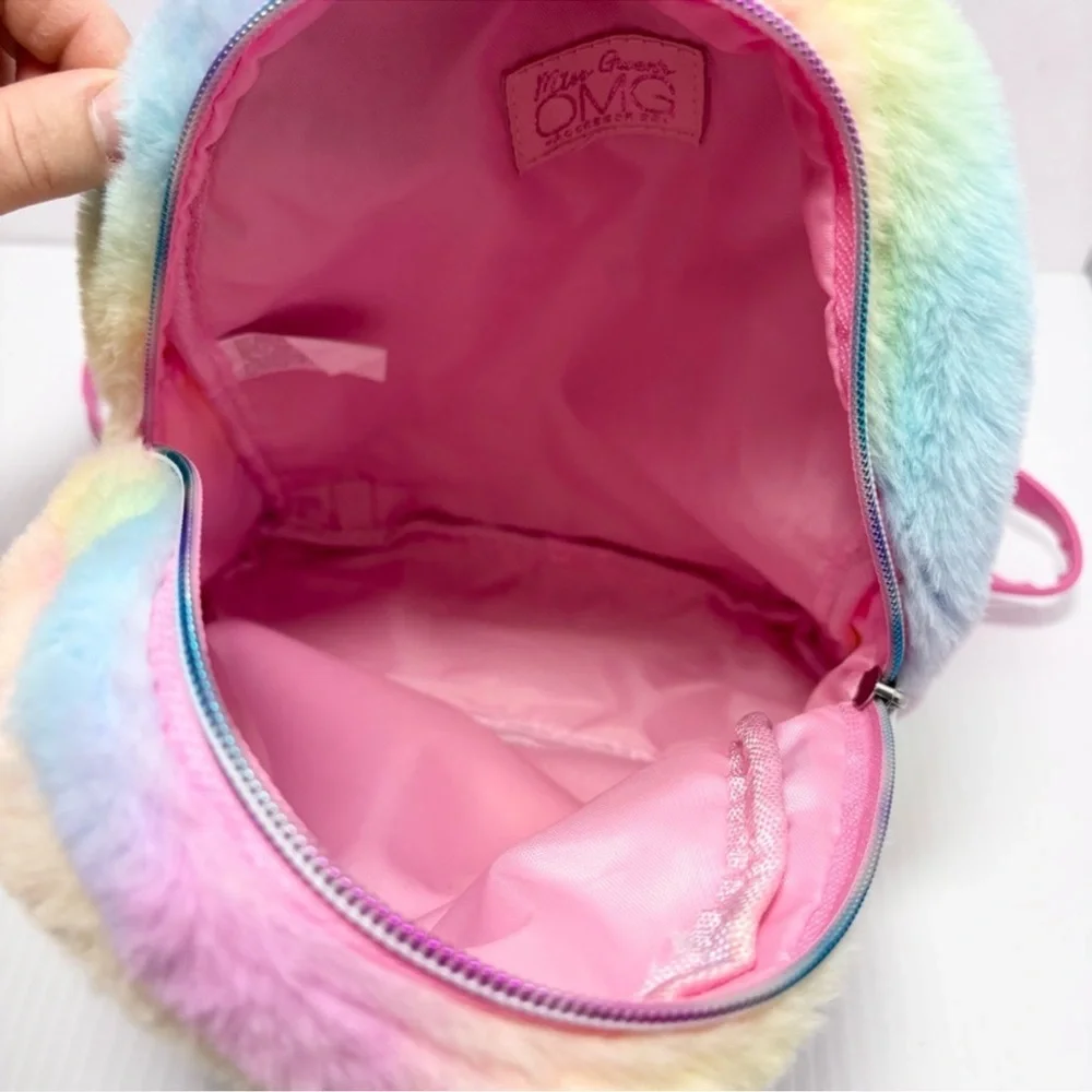 Omg Accessories Kids Bag - Pink - Bella Kitty - Faux Fur Fuzzy Kitty Rainbow bag
